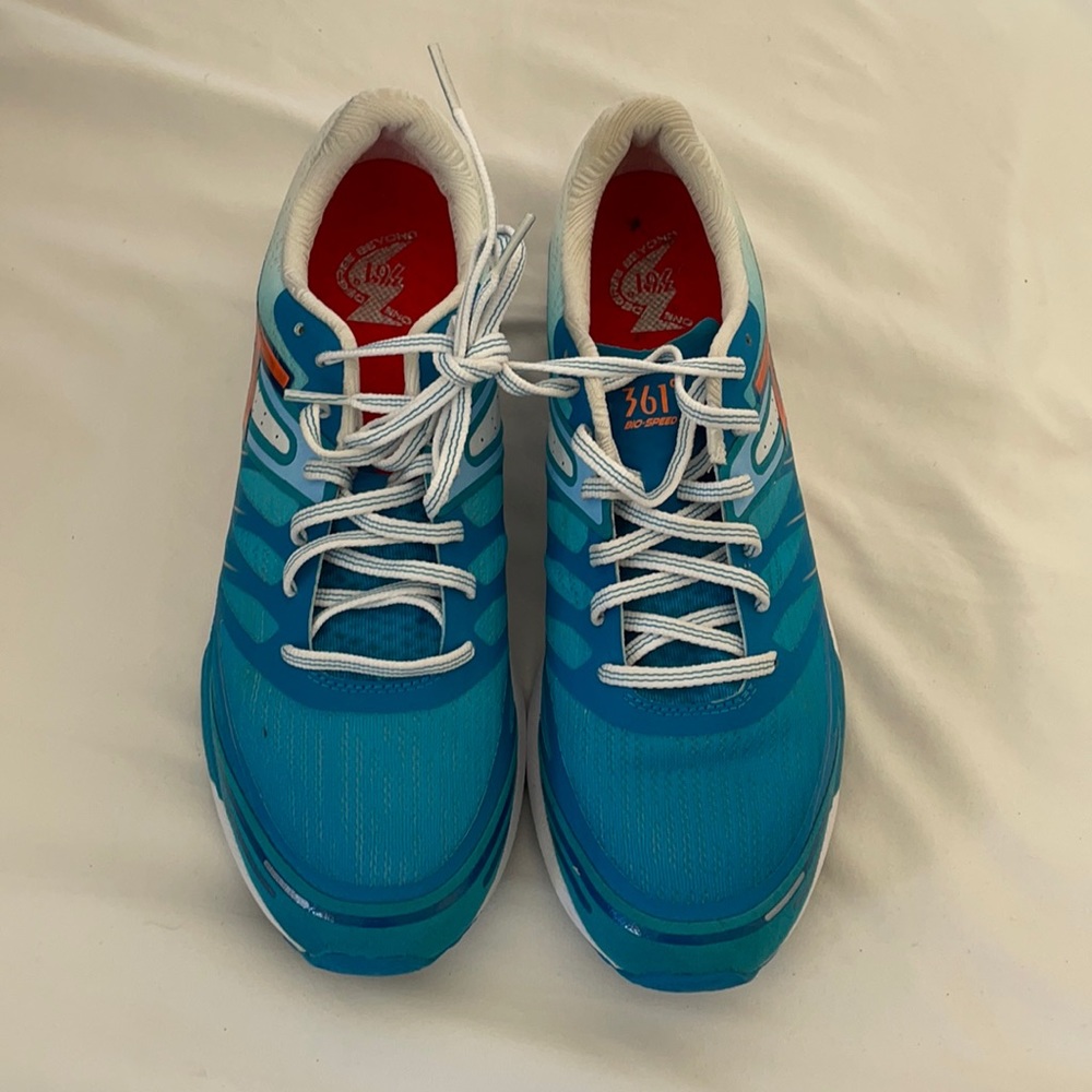 NWOT - 361 Degree Women’s BIO-Speed Training Shoes